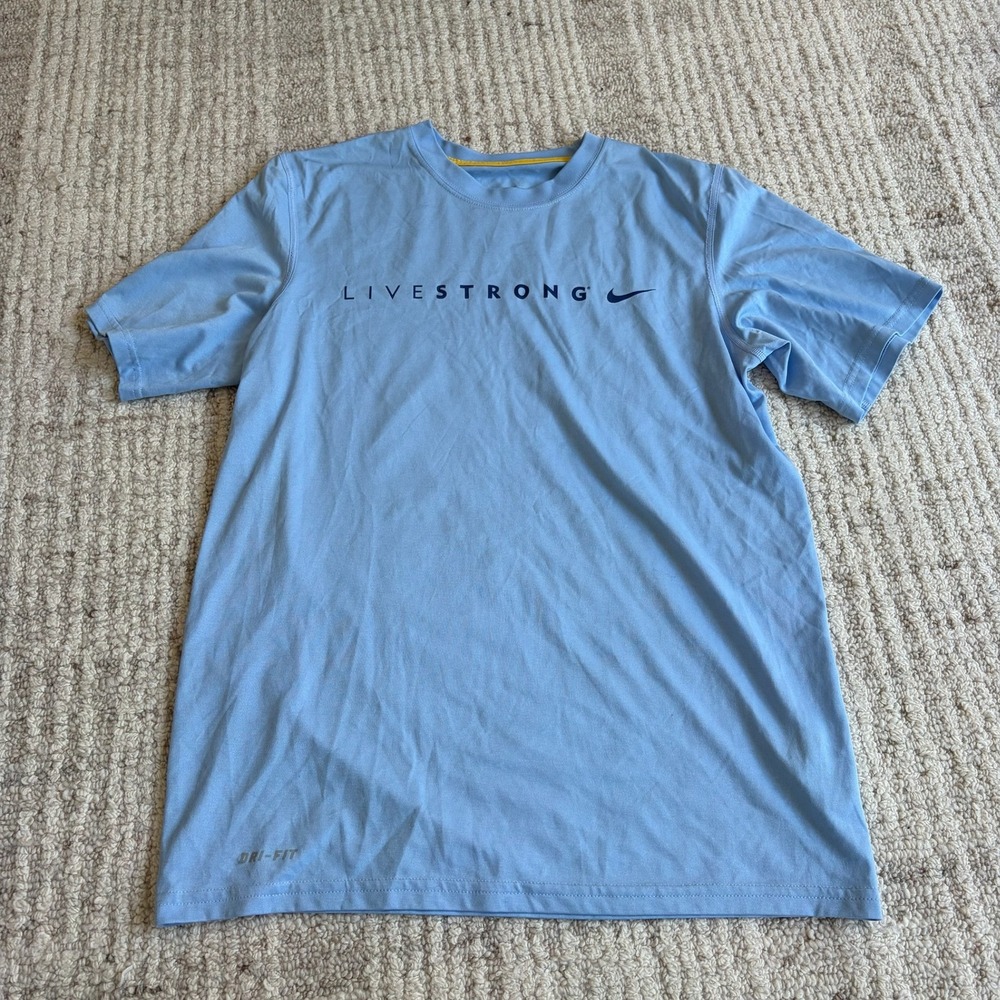 Nike Livestrong Dri-FIT T-Shirt Mens Small Blue Short Sleeve Athletic Gym Top